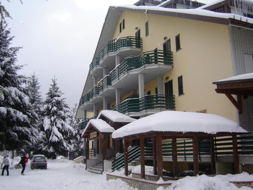 Hotel La Fattoria Camigliatello Silano Zewnętrze zdjęcie